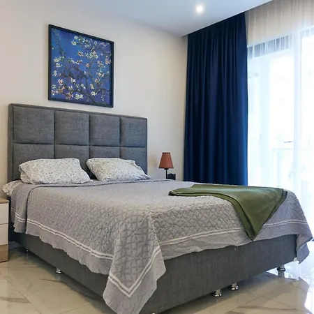 Tower Sea&mountain View Apartment *