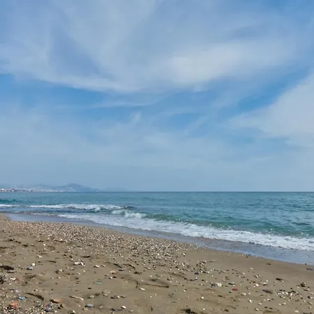 Tower Sea&mountain View شقة
