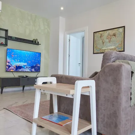 Tower Sea&mountain View Apartment
